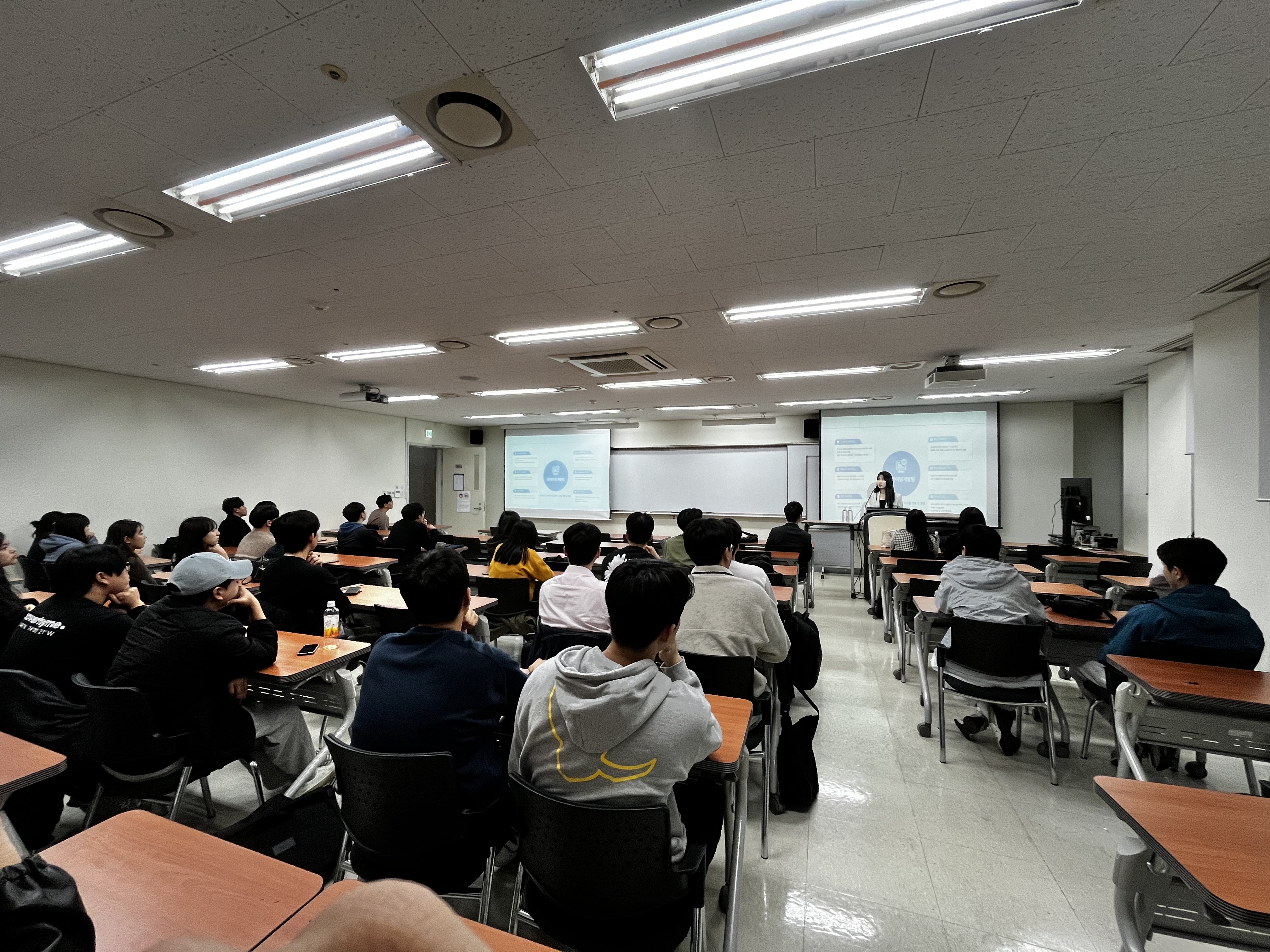 간담회2.jpg 첨부 이미지