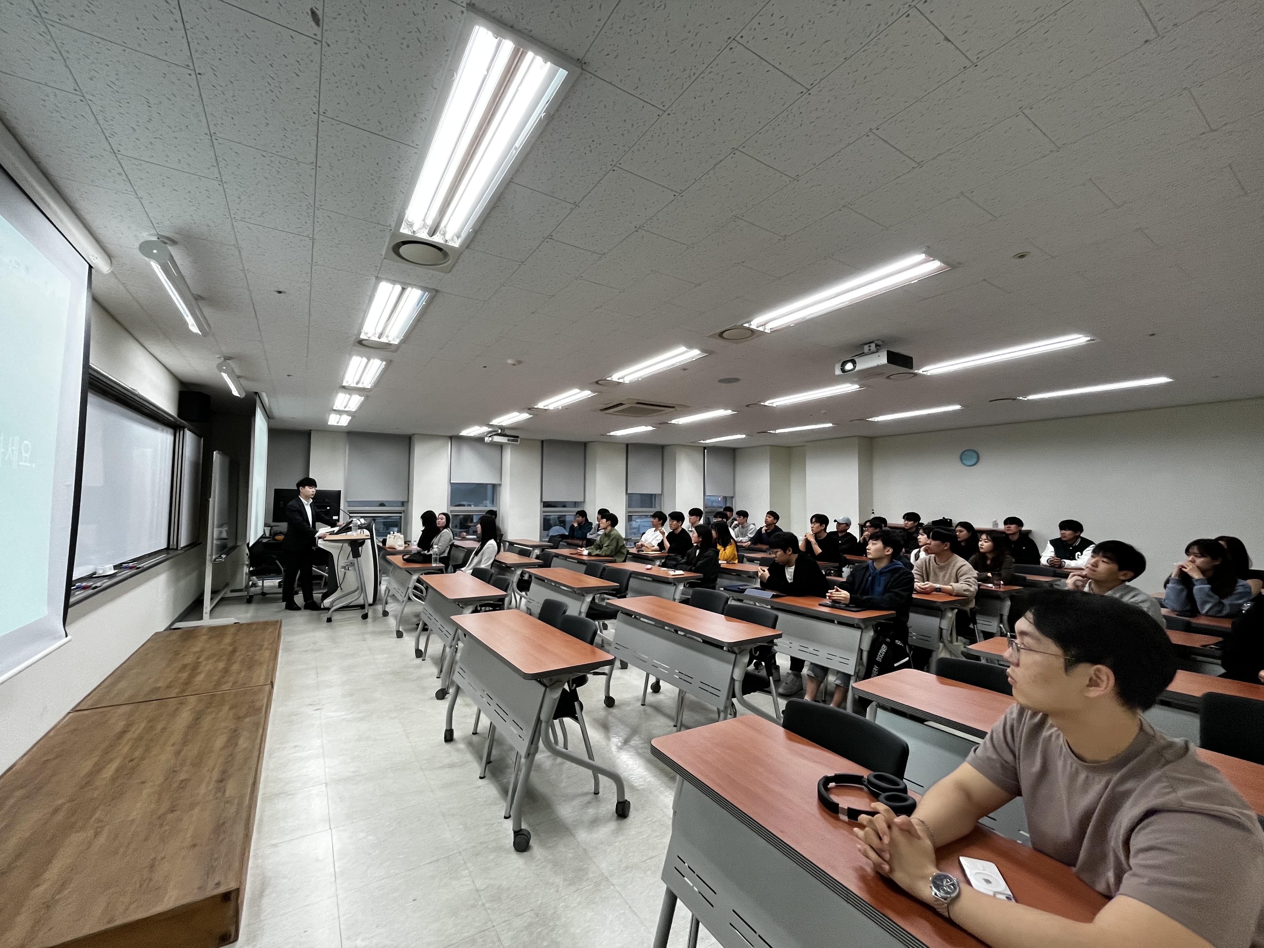 간담회3.jpg 첨부 이미지
