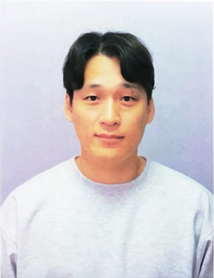 강명주 사진