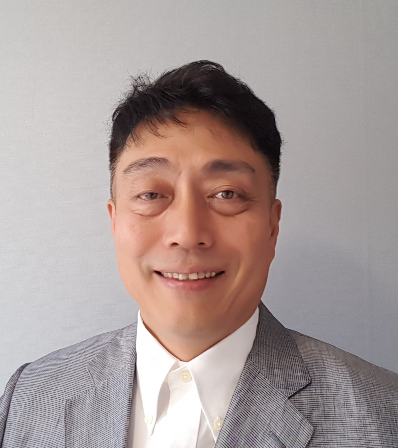 장남제 사진